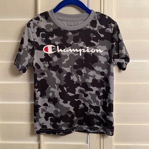 Champion grey camouflage tee 4T